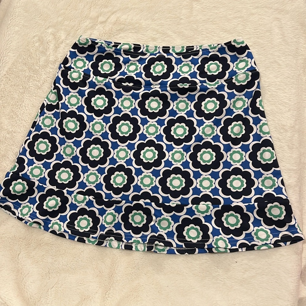 Floral very cute Golftini skort.